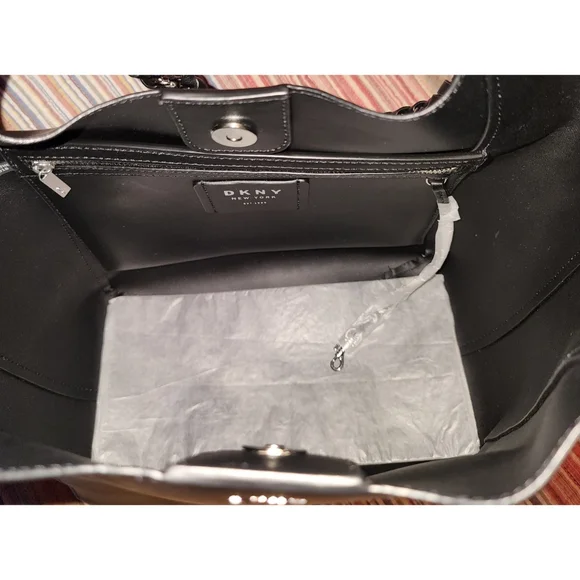NWT DKNY Black Leather Hobo Shoulder Handbag Black w/ Silver Chain Accent - Picture 10 of 16